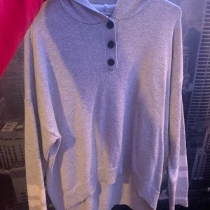 American eagle sweater